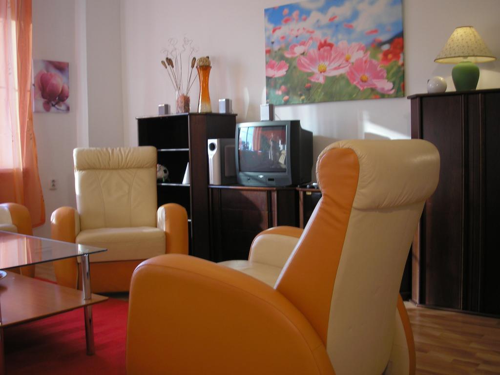 Vacation Apartment Up To 10 Bratislava Room photo